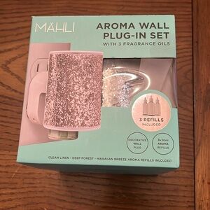 Mahli‎ aroma wall plug in set, new